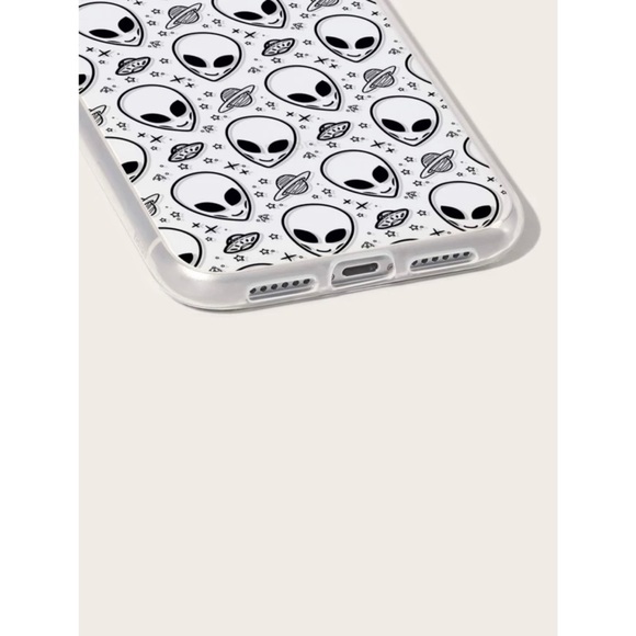 Cartoon Alien iPhone 11 Pro Max Case 👽 - Picture 4 of 17